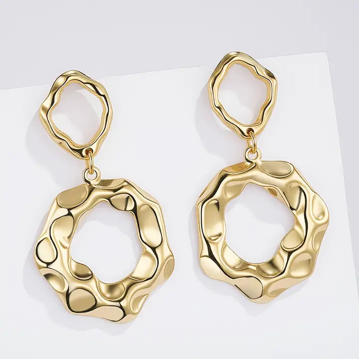 Σκουλαρικια